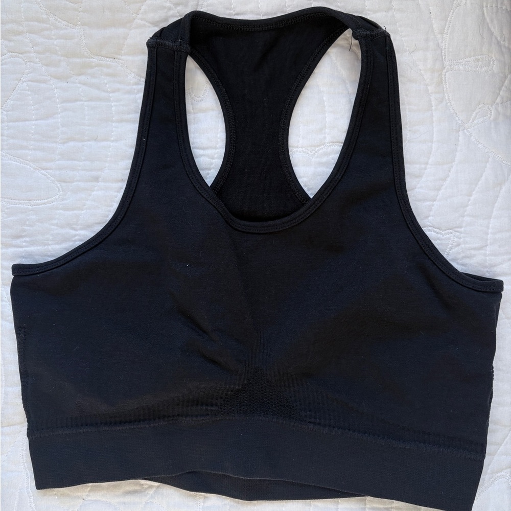 Alphalete Amplify Sports Bra